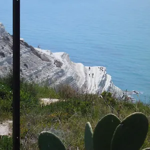 La Bianca Scogliera Bed & Breakfast
